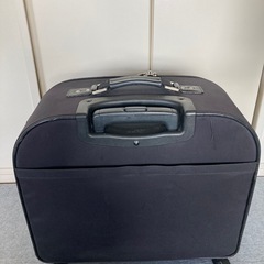 キャリーケースの画像