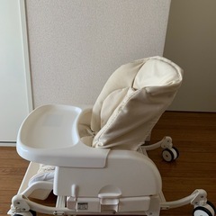 𝗦𝗺𝗮𝗿𝘁 A𝗻𝗴𝗲𝗹 ハイローチェアの画像