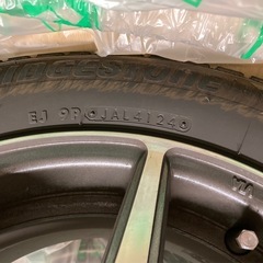 ブリジストン ブリザック VRX3 175 65 R14の画像