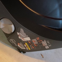 combi チャイルドシート　エッグショット　クルムーブスマート　ISOFIX 新生児期から使用可能　付属品ありの画像