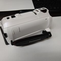 【中古】パナソニック デジタル4Kビデオカメラ VX980M 64GB あとから補正 ホワイト HC-VX980M-Wの画像