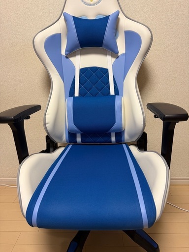 星街すいせいモデルゲーミングチェア