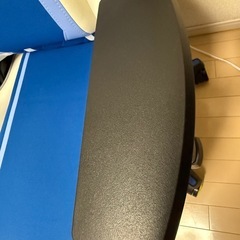 星街すいせいモデルゲーミングチェアの画像