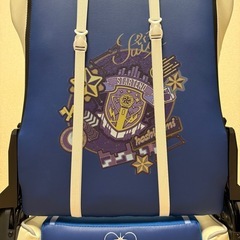 星街すいせいモデルゲーミングチェアの画像