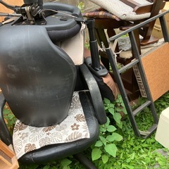 残置物、1時間取り放題！　食器、家具、家電、服など　の画像