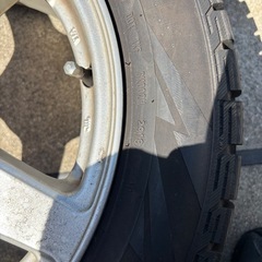 スタッドレスタイヤ　205/55R16の画像