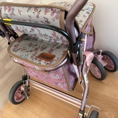 お散歩カート　ミニお買物カート無料で
譲ります。の画像