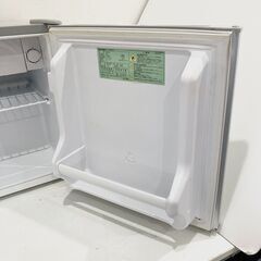 1ドア電気冷蔵庫 MR-50B 株式会社アズマ 右開きの画像