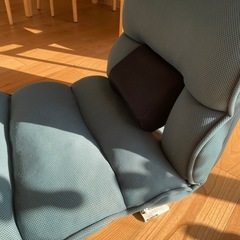 ハイバック座椅子の画像