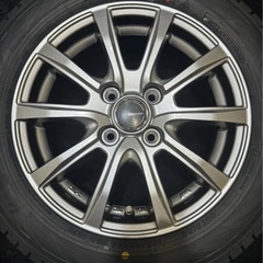 スタッドレスタイヤ　165/65R14
の画像