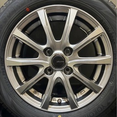 スタッドレスタイヤ　165/65R14
の画像