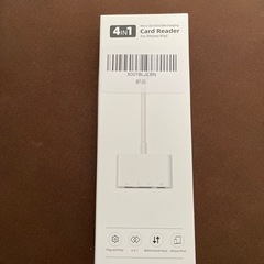 新品　4in1 iPhone SDカードリーダーの画像