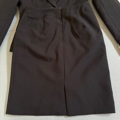 レディーススーツ Sの画像