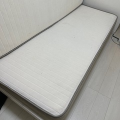 ニトリベッド(セミダブル)の画像