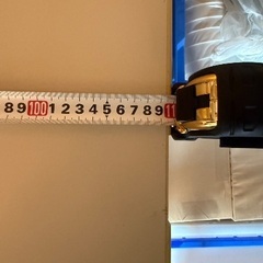 オフィスデスクの画像