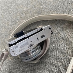 OLYMPUS E-PL8 一眼レフカメラ　カメラの画像