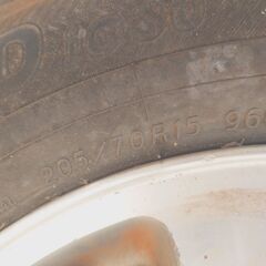 スタッドレスタイヤ+アルミホイルの画像