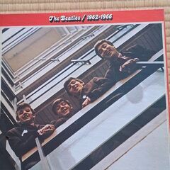 ビートルズとウイングスのレコードの画像