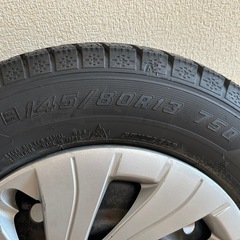 スタッドレスタイヤの画像