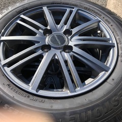 アルミホイール　スタッドレスタイヤの画像