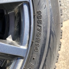 アルミホイール　スタッドレスタイヤの画像