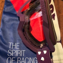 新品同様 100% ACCURI ゴーグル の画像