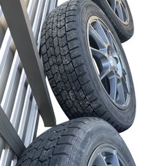 スタッドレスタイヤ＋アルミホイール　美品の画像