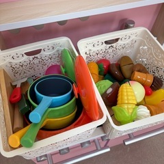 ままごとキッチン(鍋、フライパン、食品おもちゃ付
) の画像