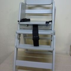 未使用/新品　テーブルなし　倉庫保管　2WAYハイ＆ロー ベビーチェア 天然木 テーブル 折りたたみの画像