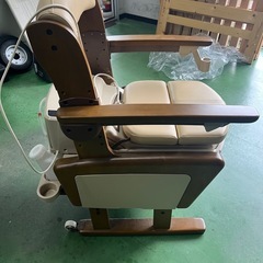 アロン化成　シャワピタ　ARN-SA20 ポータブルトイレの画像