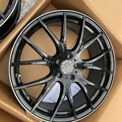 20インチアルミホイール アルファード ヴェルファイアの画像
