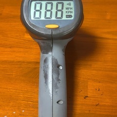 Bushnell デジタルスピードガンの画像