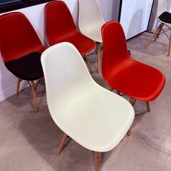 イームズ　チェア 4脚の画像