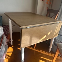 IKEA DANDERYD ドロップリーフテーブル、オーク突板/ホワイト、74/134x80の画像