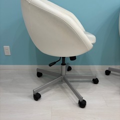 IKEAチェア3脚の画像