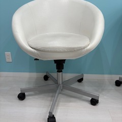 IKEAチェア3脚の画像