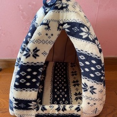 猫ベッド(ドーム型)の画像