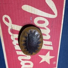 トニーラマ製、革バックルの画像