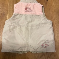 【Ekubo】可愛い！刺繍ワッペン付き ベビー・キッズベスト 80の画像
