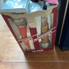 取引中　ハチトラの画像