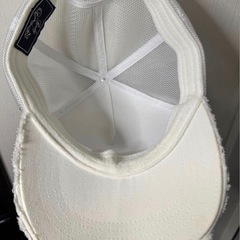 【新品未使用】Rady キャップ ホワイト 星ゴールドスパンコール　帽子の画像