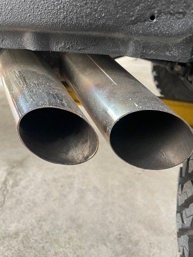 ジムニーja11、ja22直管サイド出しマフラー