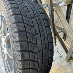 205/50-16 アイスガードIG60スタッドレスタイヤとホイールセットの画像