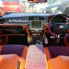 18クラウンマジェスタ　4.3Ｃタイプ　ＵＺＳ186　車高調　20インチアルミ　構造変更なし現状渡し　カスタム　ＶＩＰセダン　内装張替　愛知の画像