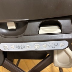 ネムリラ
電動ハイローチェアの画像