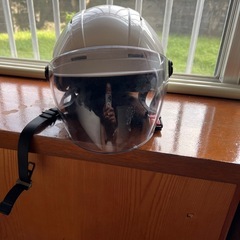 ヘルメットの画像