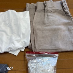 カーテンの画像