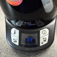 【No,431】T-falティファール 電気ポッド 温度調整機能付きの画像