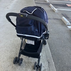 コンビベビーカーの画像
