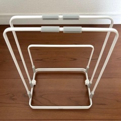 【定価2,380円】美品　山崎産業 tower 珪藻土バスマット&体重計スタンドの画像